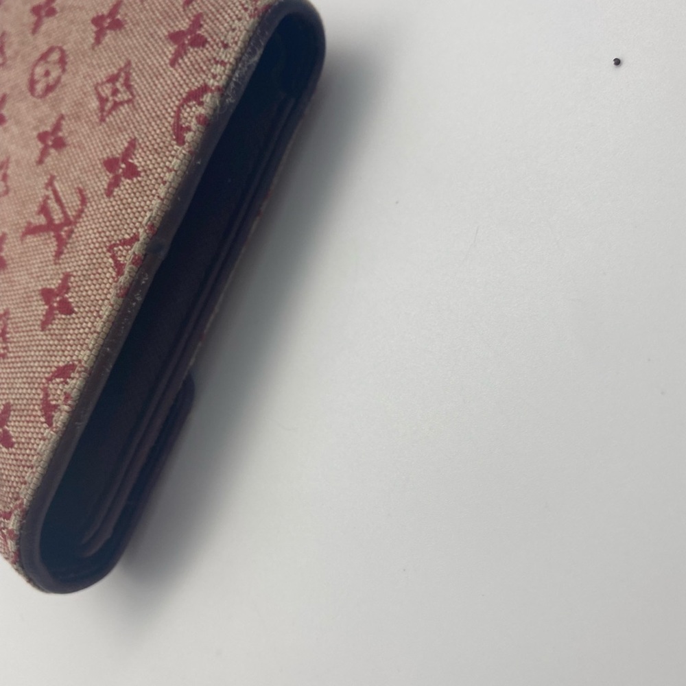 LV Mini Compact Wallet - Picture 4 of 11